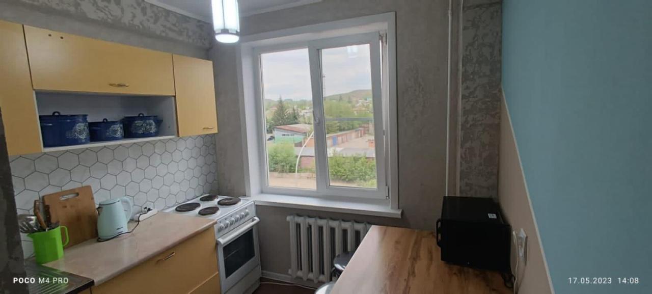 Luxhome На Ук Uszty-Kamenogorszk Kültér fotó